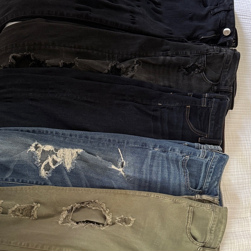 American Eagle Outfitters Women's Skinny Jeans - Black, Blue, & Green Sizes 4-6